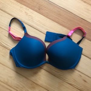 Aerie Turquoise bra.